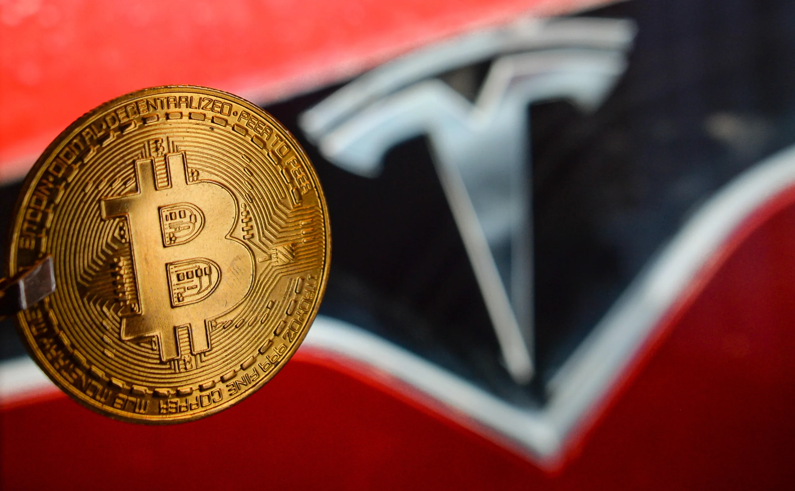 Chronologie des avoirs et des ventes de bitcoins de Tesla