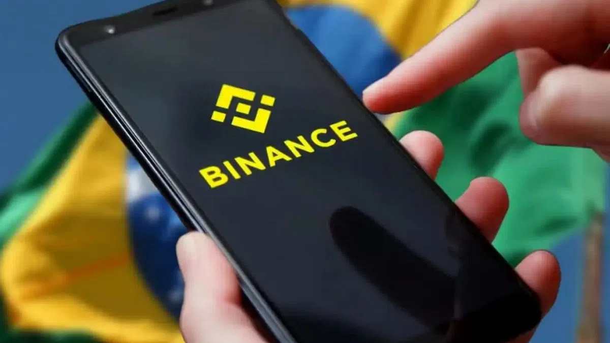 Binance et Finance Traditionnelle