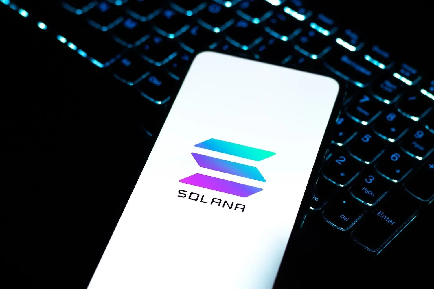 Solana résiste à une attaque DDoS